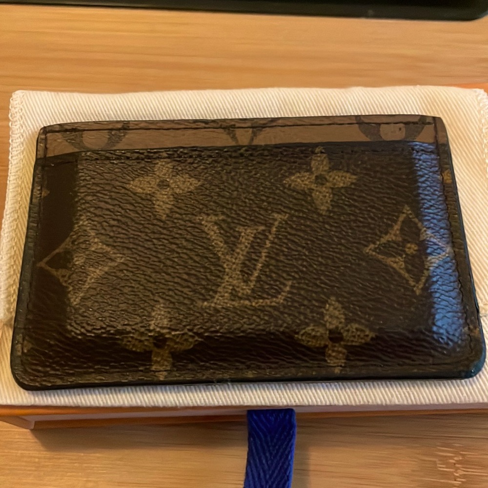 Louis Vuitton mens card holder